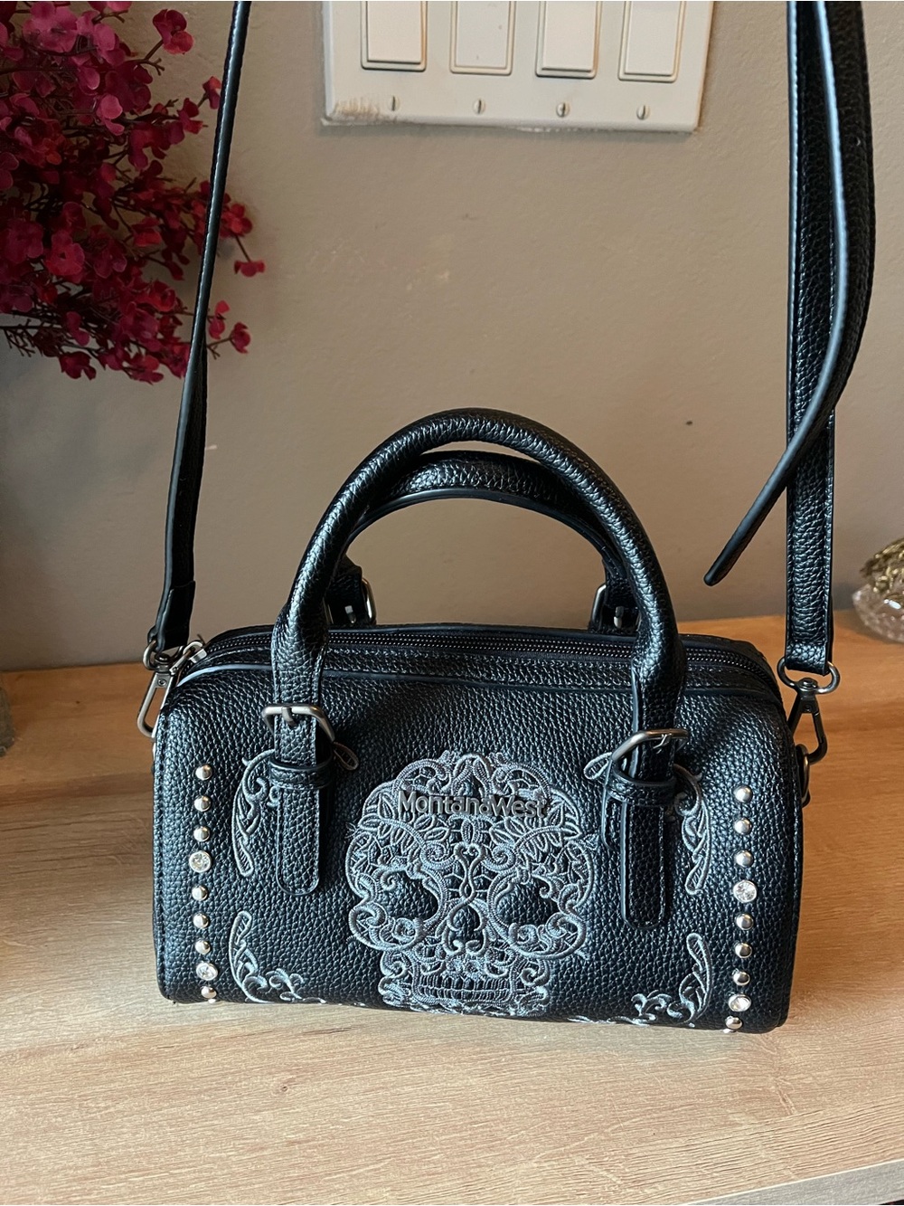 Montana West Skull Studded Satchel Embroidered - Picture 2 of 9